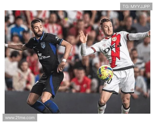 三战全胜凭佳绩巴列卡诺主帅伊尼戈佩雷斯荣当选西甲十月最佳教练